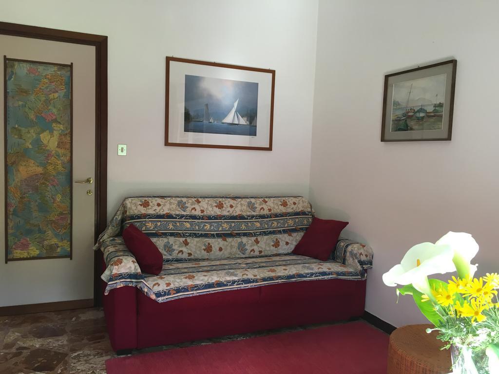 Casa Tra Il Verde E Il Blu Генуя Екстер'єр фото