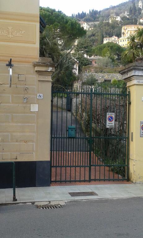 Casa Tra Il Verde E Il Blu Генуя Екстер'єр фото
